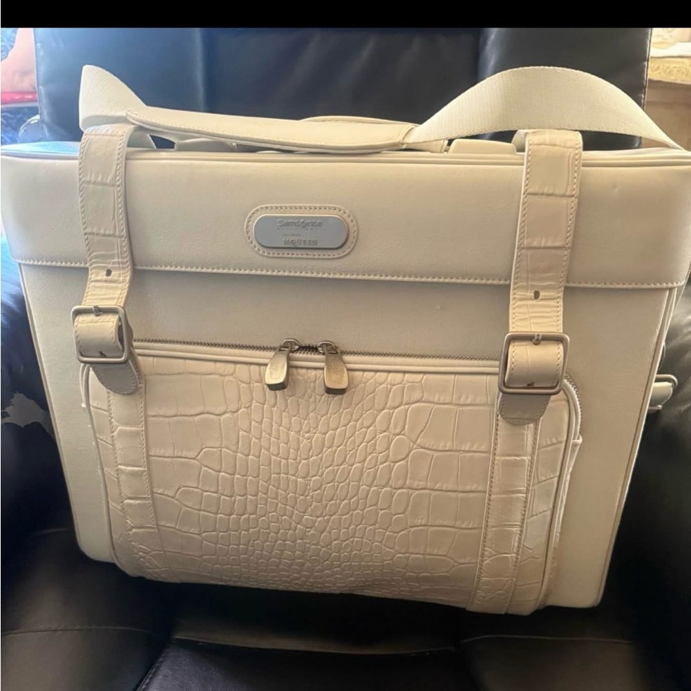 Samsonite Alexander MCQueen X Black Label Boarding Bag. No tags. NEVER USED